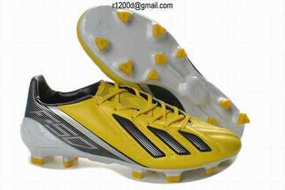 chaussure de foot nike solde